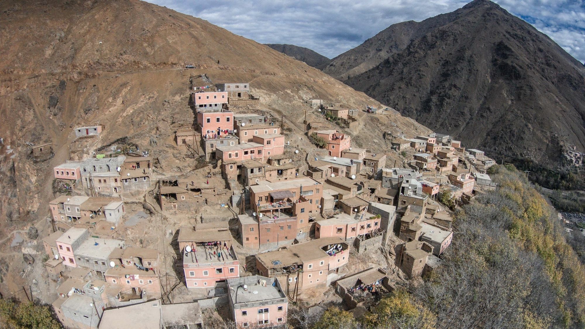 Imlil Authentic Toubkal Lodge エクステリア 写真